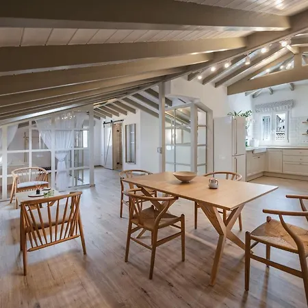 Pentanemi Loft, Corfu Old Town