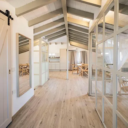 Apartment Pentanemi Loft, Corfu Old Town *